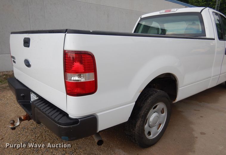 image for item KI9419 2005 Ford F150  pickup truck