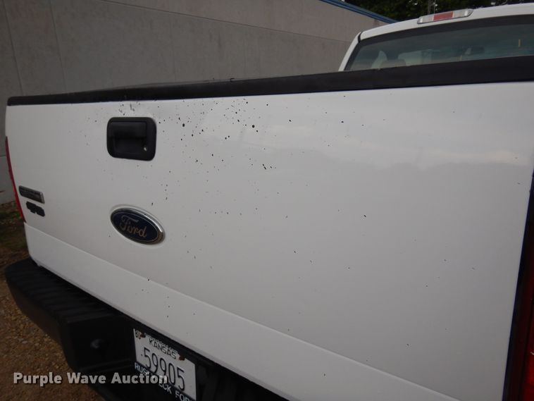 image for item KI9419 2005 Ford F150  pickup truck