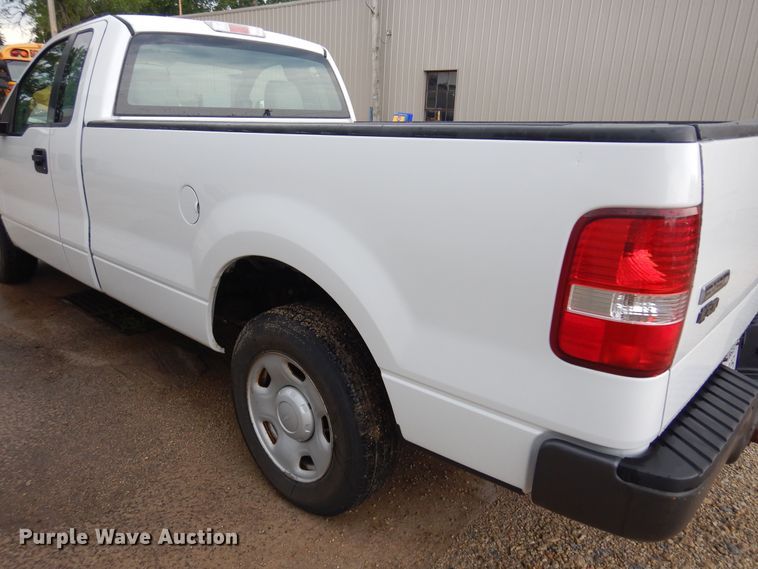 image for item KI9419 2005 Ford F150  pickup truck