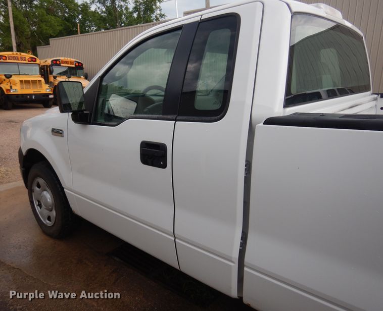 image for item KI9419 2005 Ford F150  pickup truck