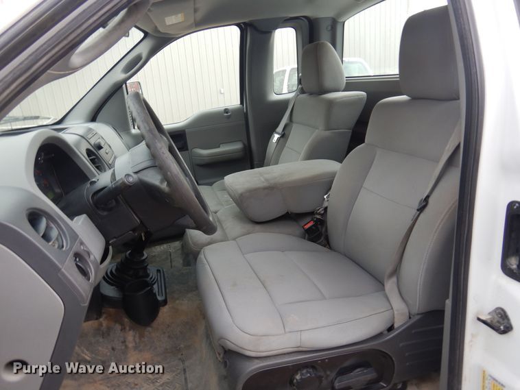 image for item KI9419 2005 Ford F150  pickup truck