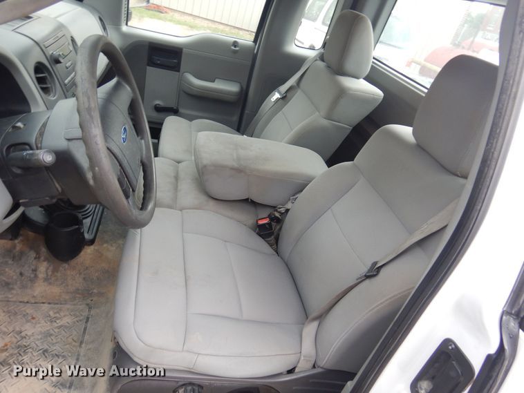 image for item KI9419 2005 Ford F150  pickup truck