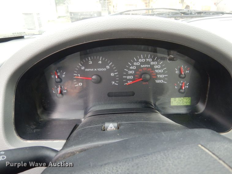 image for item KI9419 2005 Ford F150  pickup truck