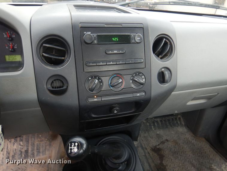 image for item KI9419 2005 Ford F150  pickup truck