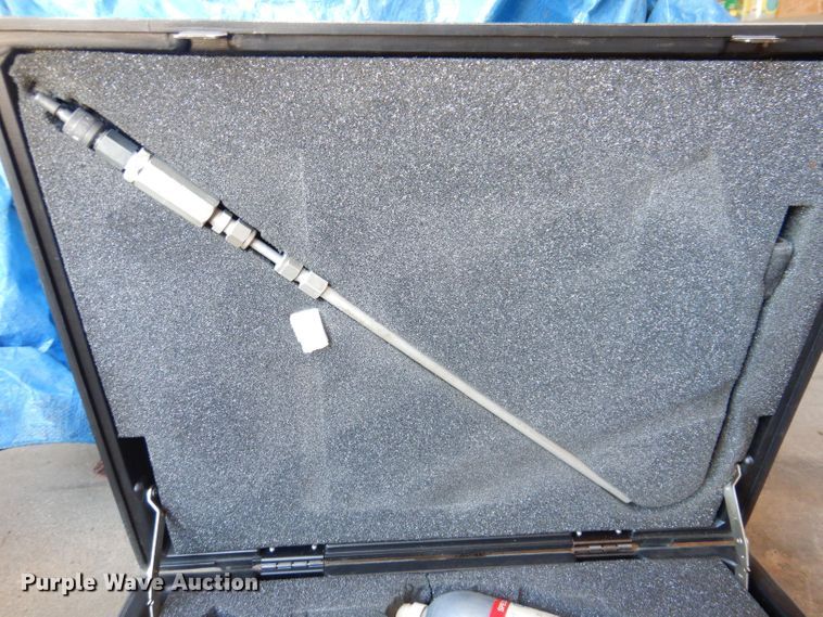 image for item KN9824 2000 Southern Cross Flame Pack 400  hydrocarbon gas detector