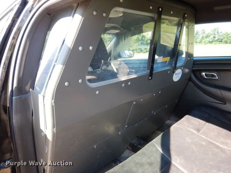 image for item KN9828 2013 Ford Taurus Police Interceptor