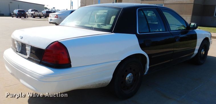 image for item KN9829 2008 Ford Crown Victoria Police Interceptor