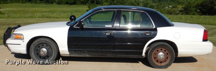 image for item KN9829 2008 Ford Crown Victoria Police Interceptor