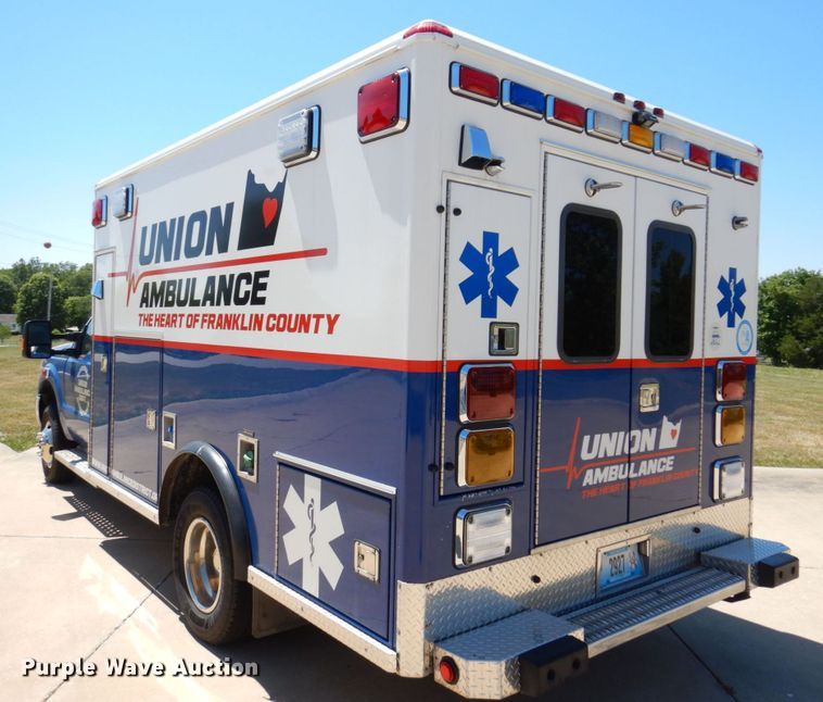 image for item KR9213 2015 Ford F350 Super Duty XLT  ambulance