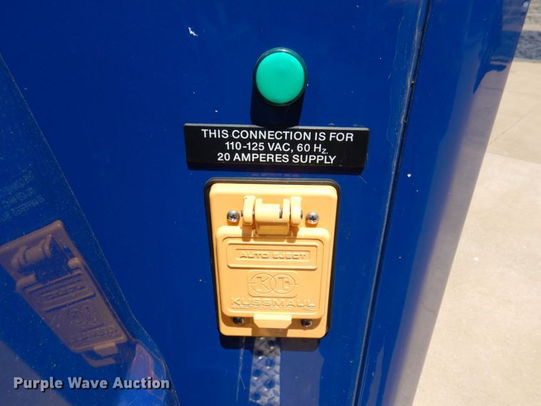 image for item KR9213 2015 Ford F350 Super Duty XLT  ambulance