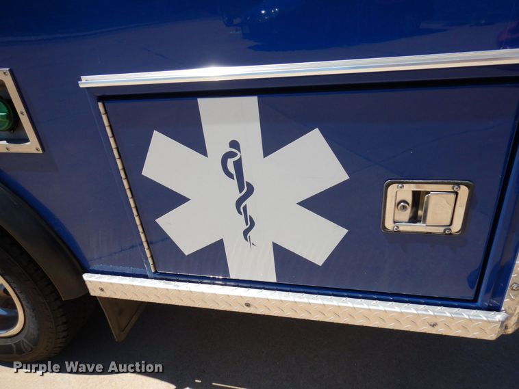 image for item KR9213 2015 Ford F350 Super Duty XLT  ambulance