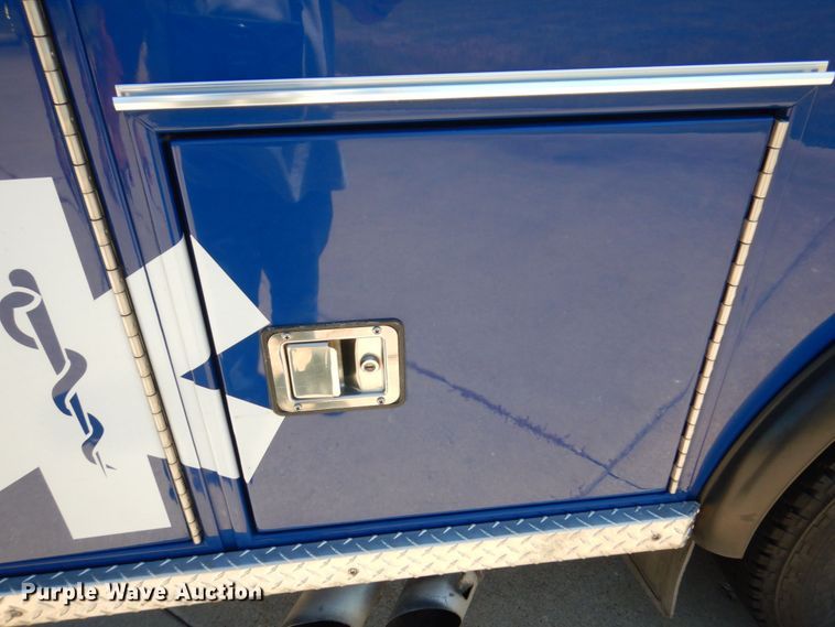 image for item KR9213 2015 Ford F350 Super Duty XLT  ambulance
