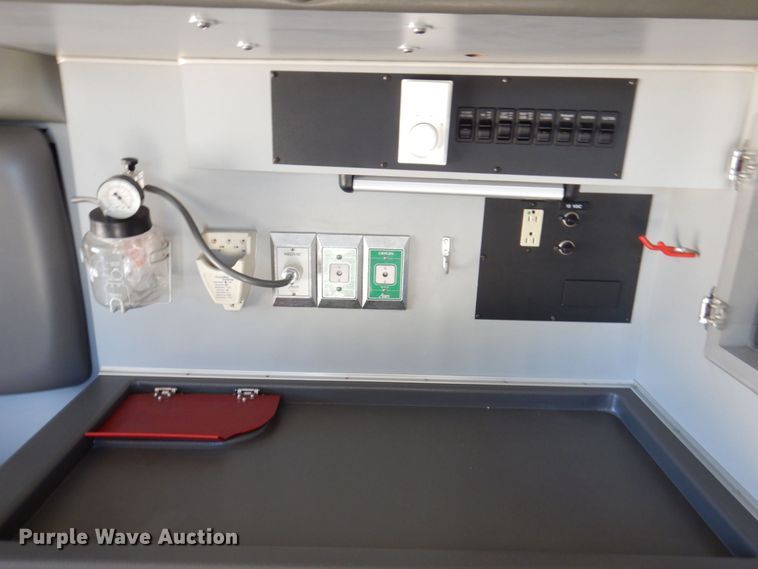 image for item KR9213 2015 Ford F350 Super Duty XLT  ambulance