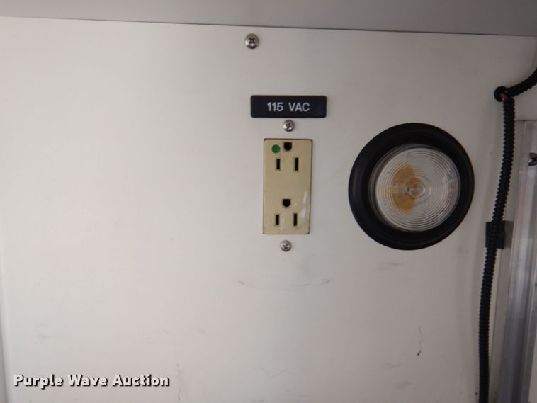 image for item KR9213 2015 Ford F350 Super Duty XLT  ambulance