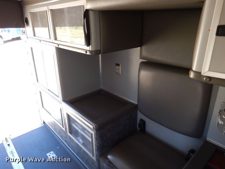 image for item KR9213 2015 Ford F350 Super Duty XLT  ambulance