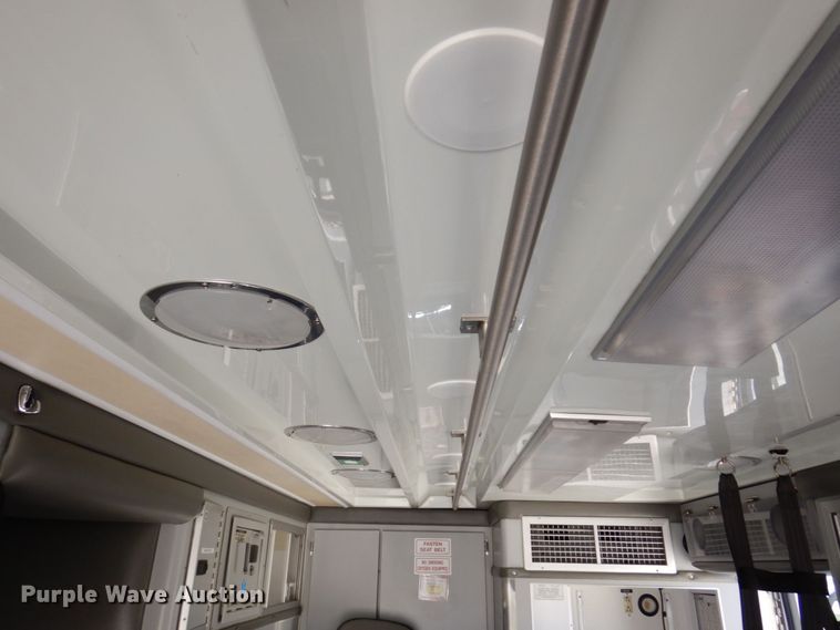 image for item KR9213 2015 Ford F350 Super Duty XLT  ambulance