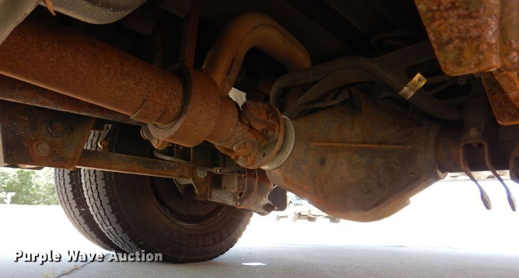 image for item KR9213 2015 Ford F350 Super Duty XLT  ambulance