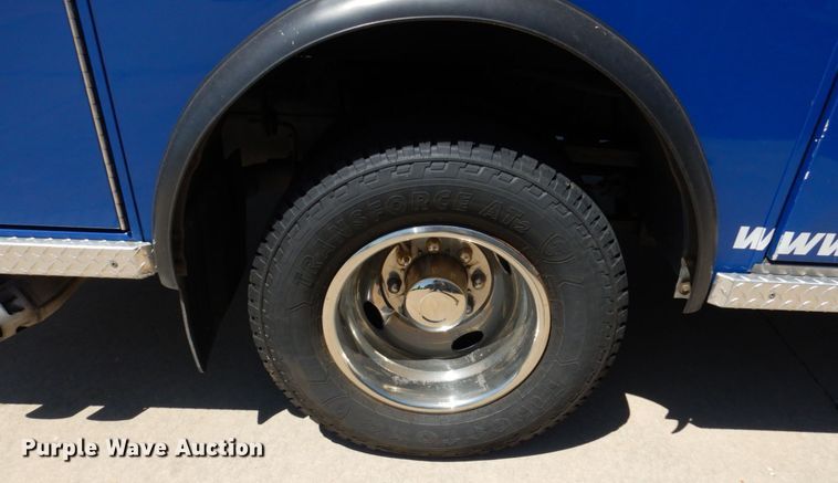 image for item KR9213 2015 Ford F350 Super Duty XLT  ambulance