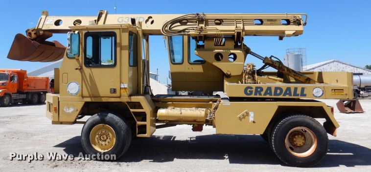 image for item KR9225 1995 Gradall G3WD  wheeled excavator