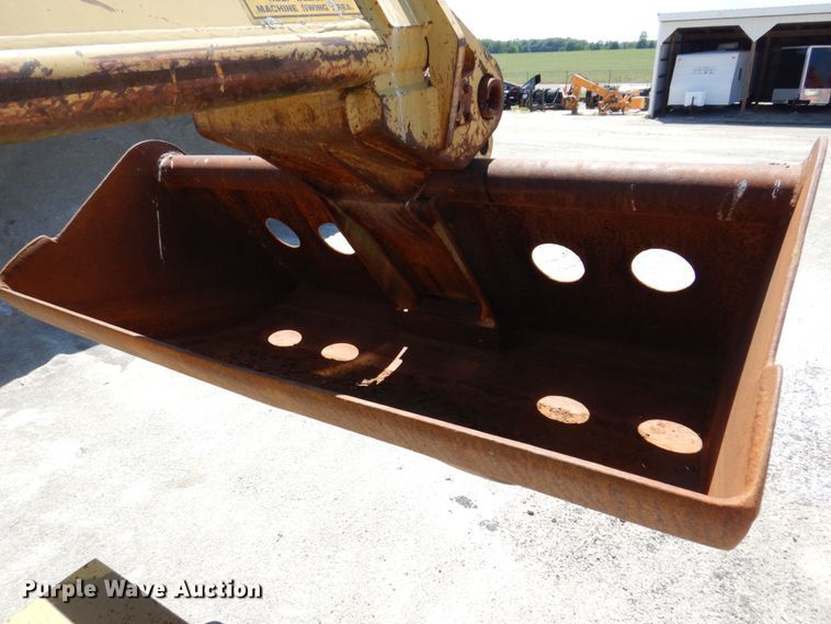 image for item KR9225 1995 Gradall G3WD  wheeled excavator