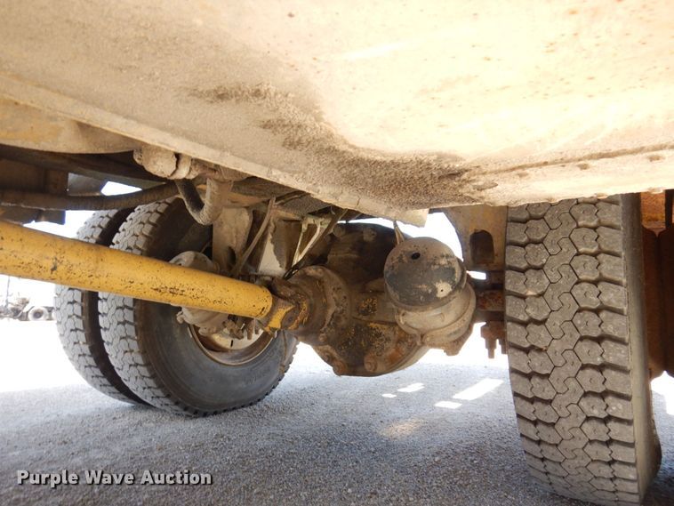 image for item KR9225 1995 Gradall G3WD  wheeled excavator