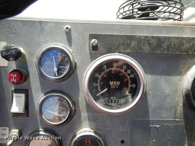 image for item KR9225 1995 Gradall G3WD  wheeled excavator