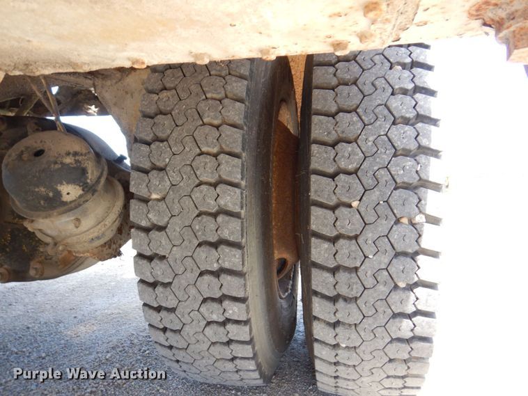 image for item KR9225 1995 Gradall G3WD  wheeled excavator