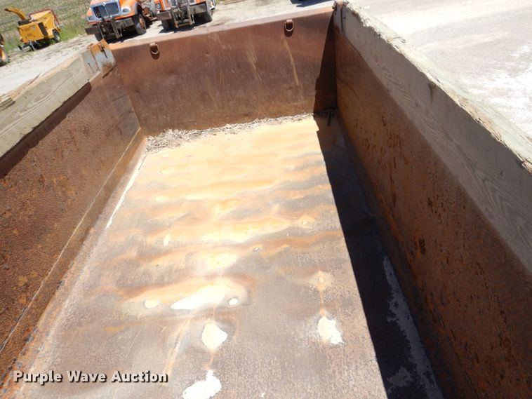 image for item KR9227 2011 International WorkStar 7600  dump truck