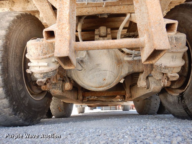 image for item KR9227 2011 International WorkStar 7600  dump truck