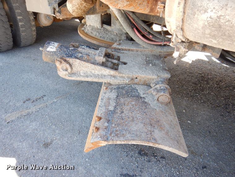 image for item KR9227 2011 International WorkStar 7600  dump truck