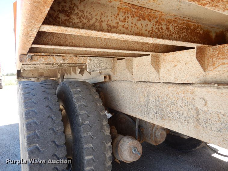 image for item KR9227 2011 International WorkStar 7600  dump truck