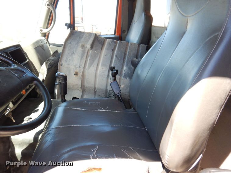 image for item KR9227 2011 International WorkStar 7600  dump truck