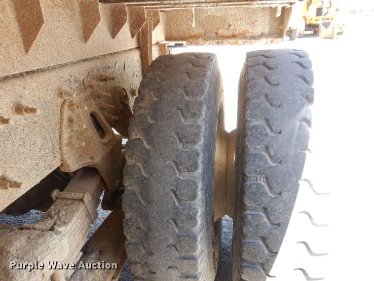 image for item KR9227 2011 International WorkStar 7600  dump truck