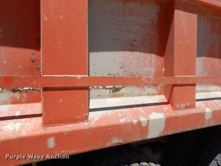 image for item KR9228 2001 International 2674  dump truck