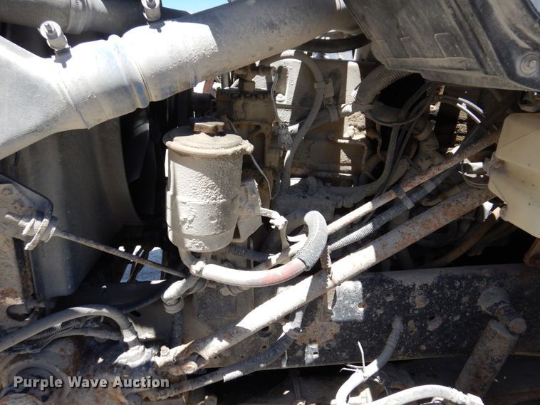 image for item KR9228 2001 International 2674  dump truck