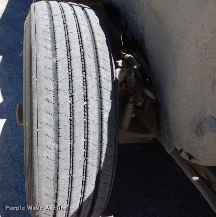 image for item KR9228 2001 International 2674  dump truck