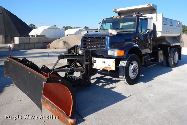 image for item KR9234 1999 International 4900  dump truck