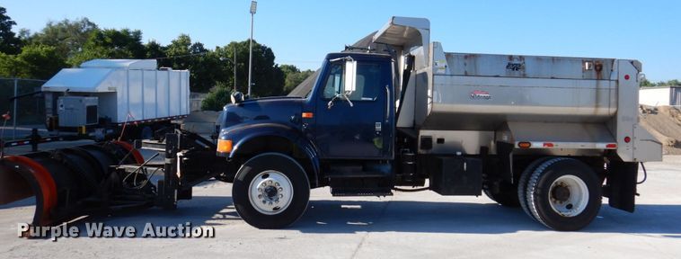 image for item KR9234 1999 International 4900  dump truck