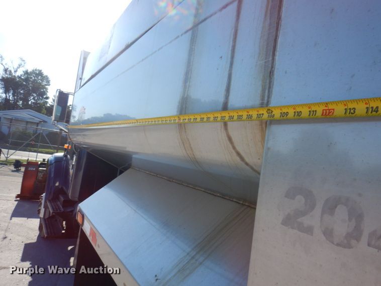 image for item KR9234 1999 International 4900  dump truck