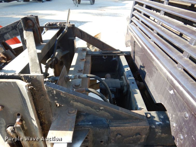 image for item KR9234 1999 International 4900  dump truck