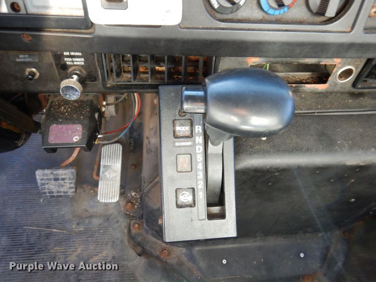 image for item KR9234 1999 International 4900  dump truck