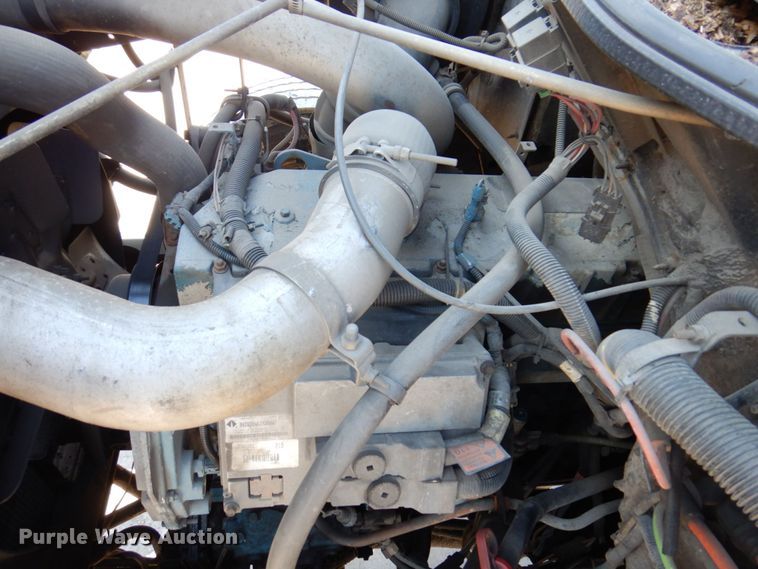 image for item KR9234 1999 International 4900  dump truck