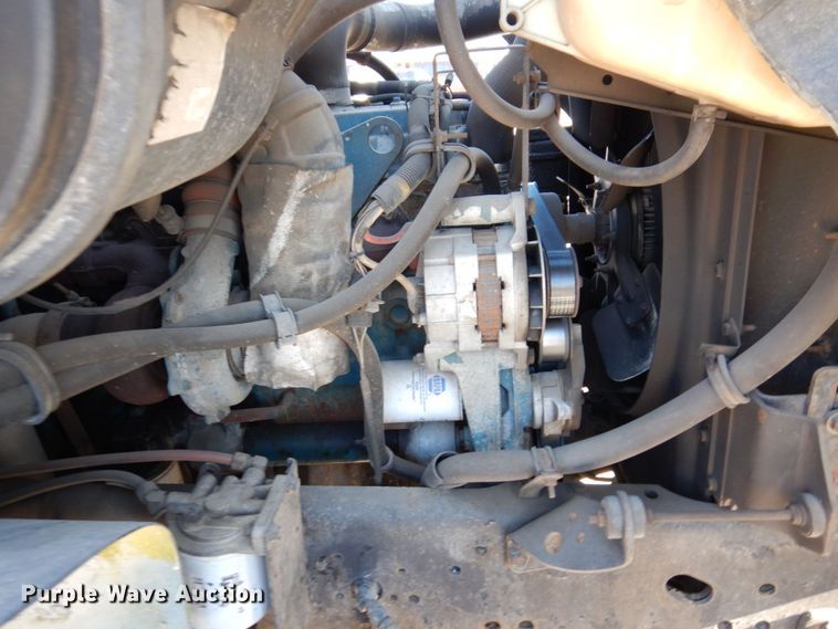 image for item KR9234 1999 International 4900  dump truck