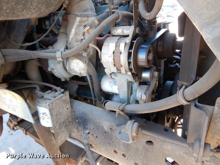 image for item KR9234 1999 International 4900  dump truck