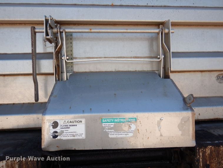 image for item KR9235 2005 International 7400  dump truck