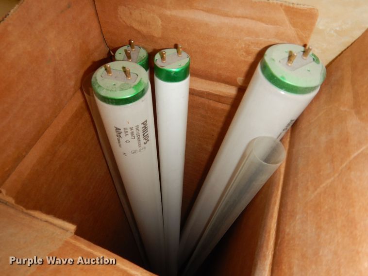 image for item KS9666 (14) light fixtures