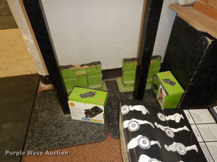 image for item KS9670 Sporting goods