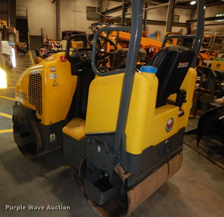 image for item KS9671 Wacker Neuson RD12  double drum vibratory roller