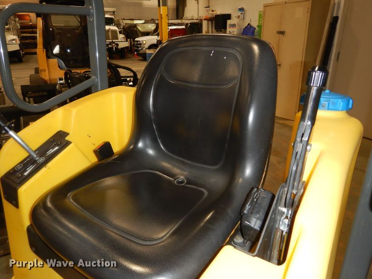 image for item KS9671 Wacker Neuson RD12  double drum vibratory roller