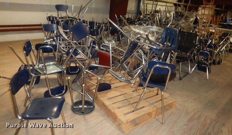 image for item KS9686 Approximately 130 chairs